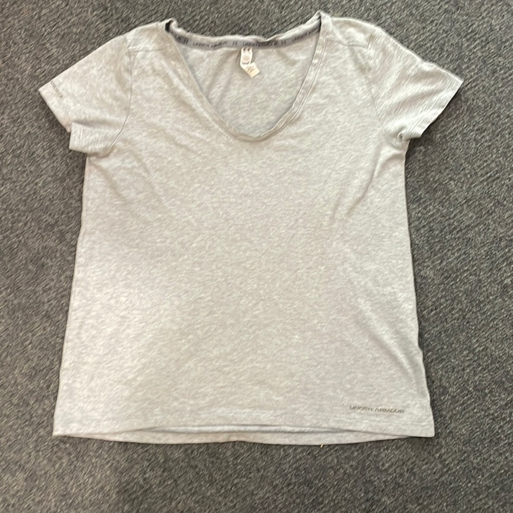 Womens Under Armour T-shirt